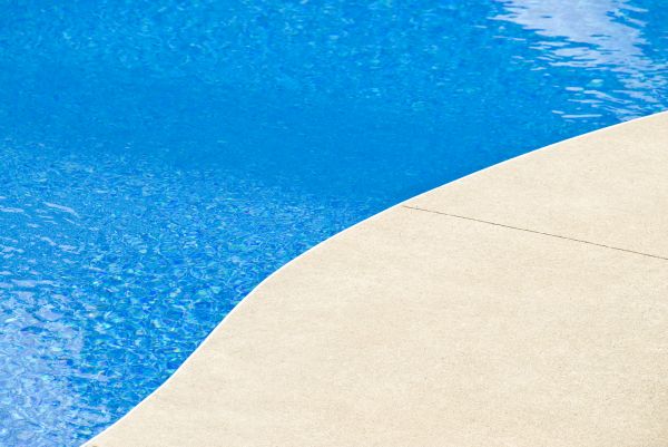 Cost of Pool Deck Construction in Louisville