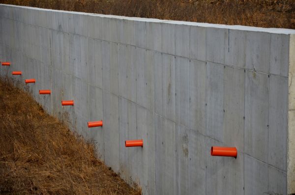 Cost of Concrete Wall Installation in Louisville