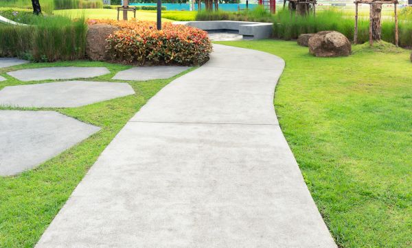 Cost of Concrete Sidewalk Installation in Louisville